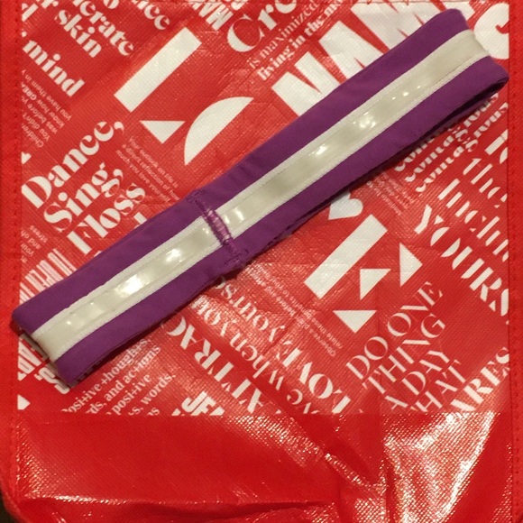 🍋lululemon purple hair tamer - Picture 2 of 2